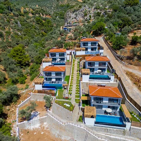 Sakli Cenetler *