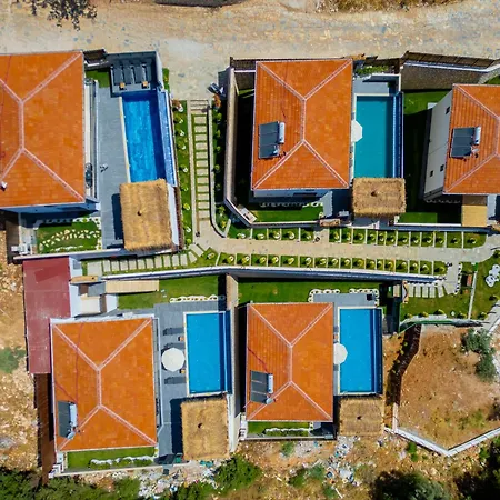 Villa Sakli Cenetler *